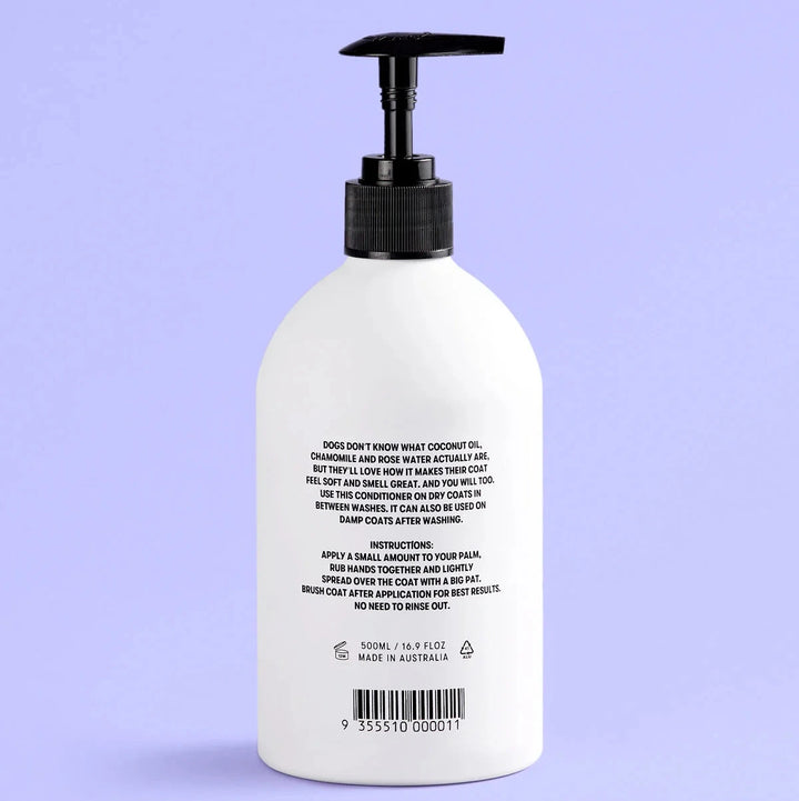 DOG Leave in conditioner by Dr. Lisa back of bottle with ingredient listing